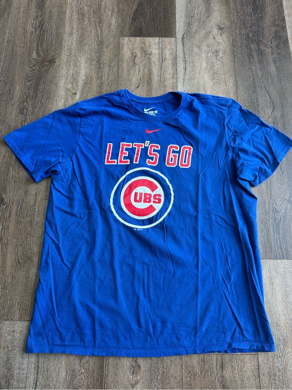 Nike Chicago Cubs Blue Graphic Logo Tee Men’s Size XL